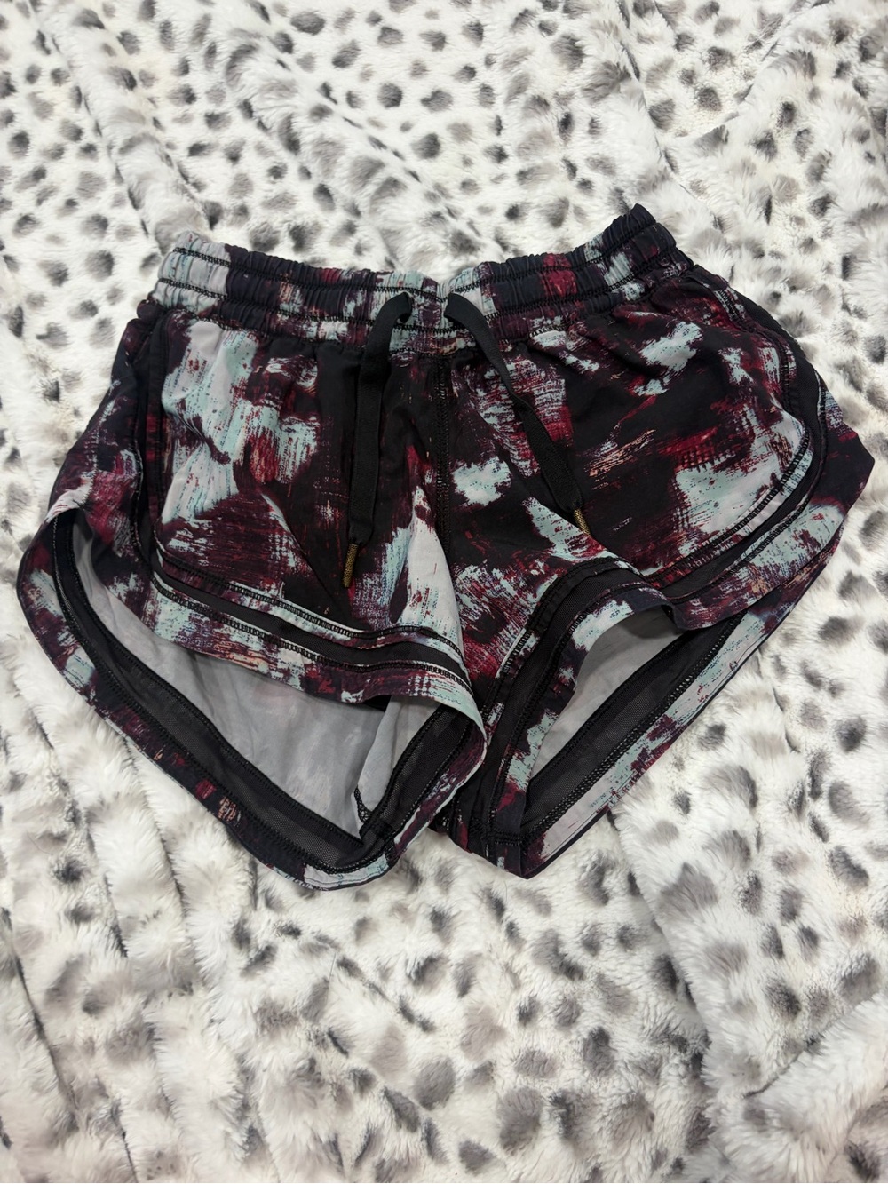 lululemon athletica Black, Burgundy and Mint Brushstroke Running Shorts